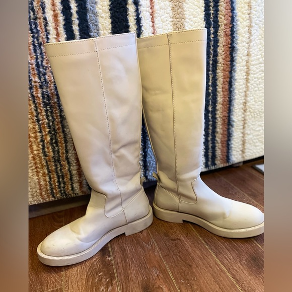 ZARA Tall Boots Rubberized White Cream Sz 7 - Picture 6 of 6